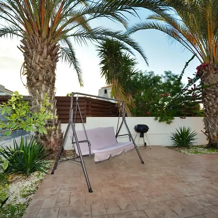 Antigua Villa
